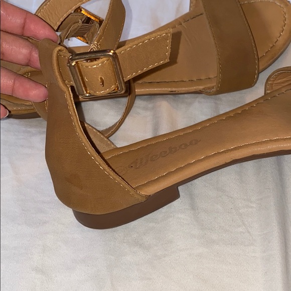 Sandals - Picture 3 of 4